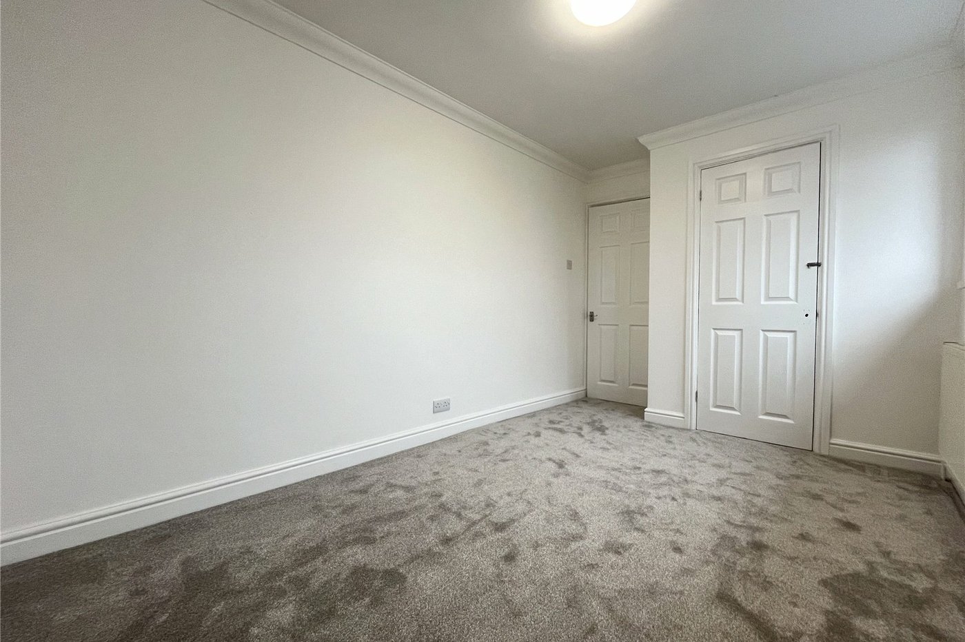 2 bedroom house for sale in Walderslade | Robinson Michael & Jackson