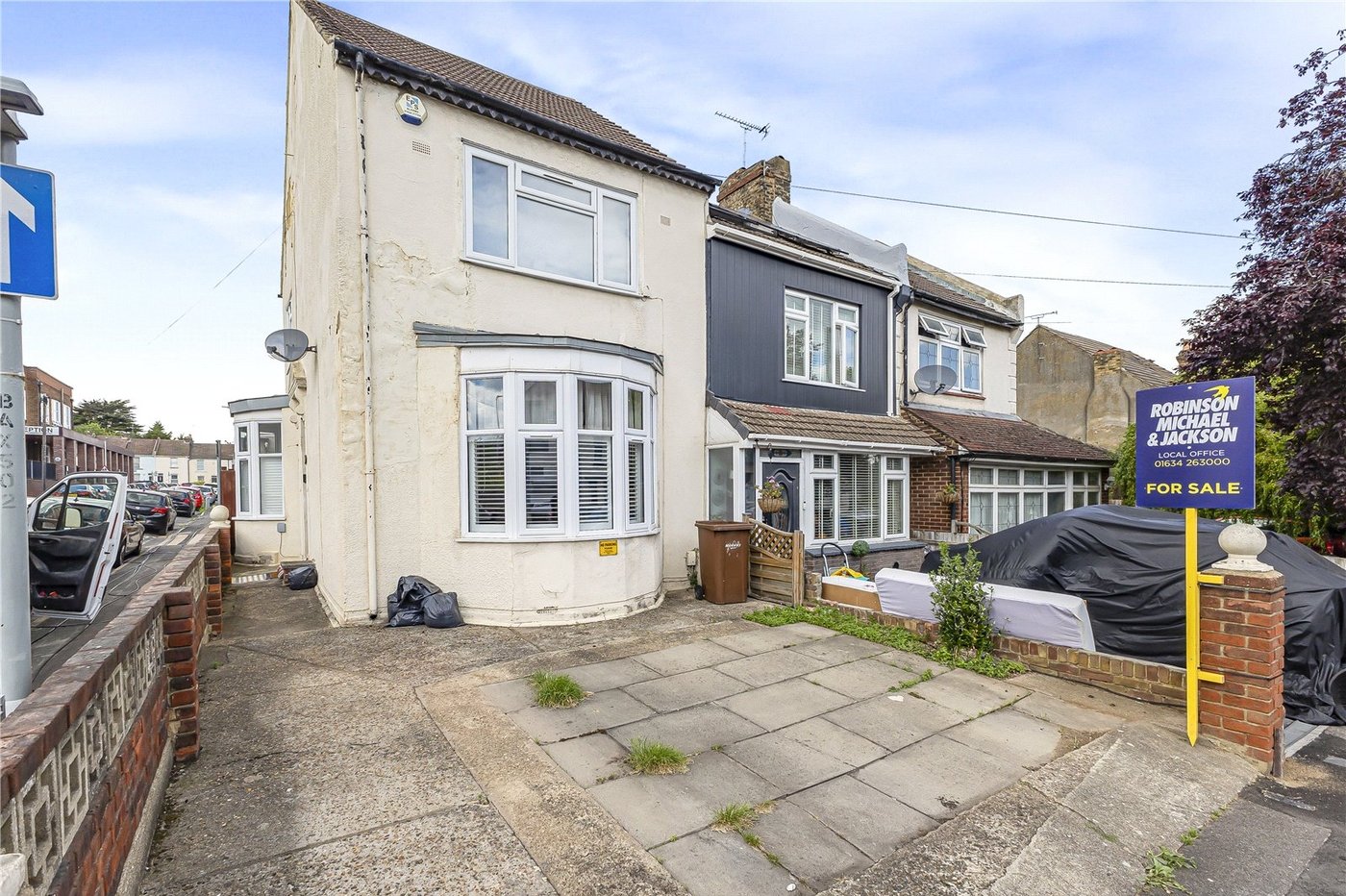 3 bedroom house for sale in Gillingham | Robinson Michael & Jackson