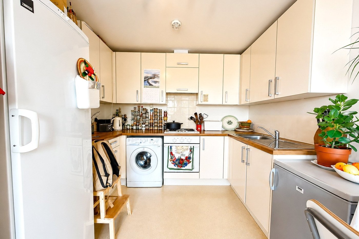 2 bedroom property for sale in Conington Road | Robinson Jackson
