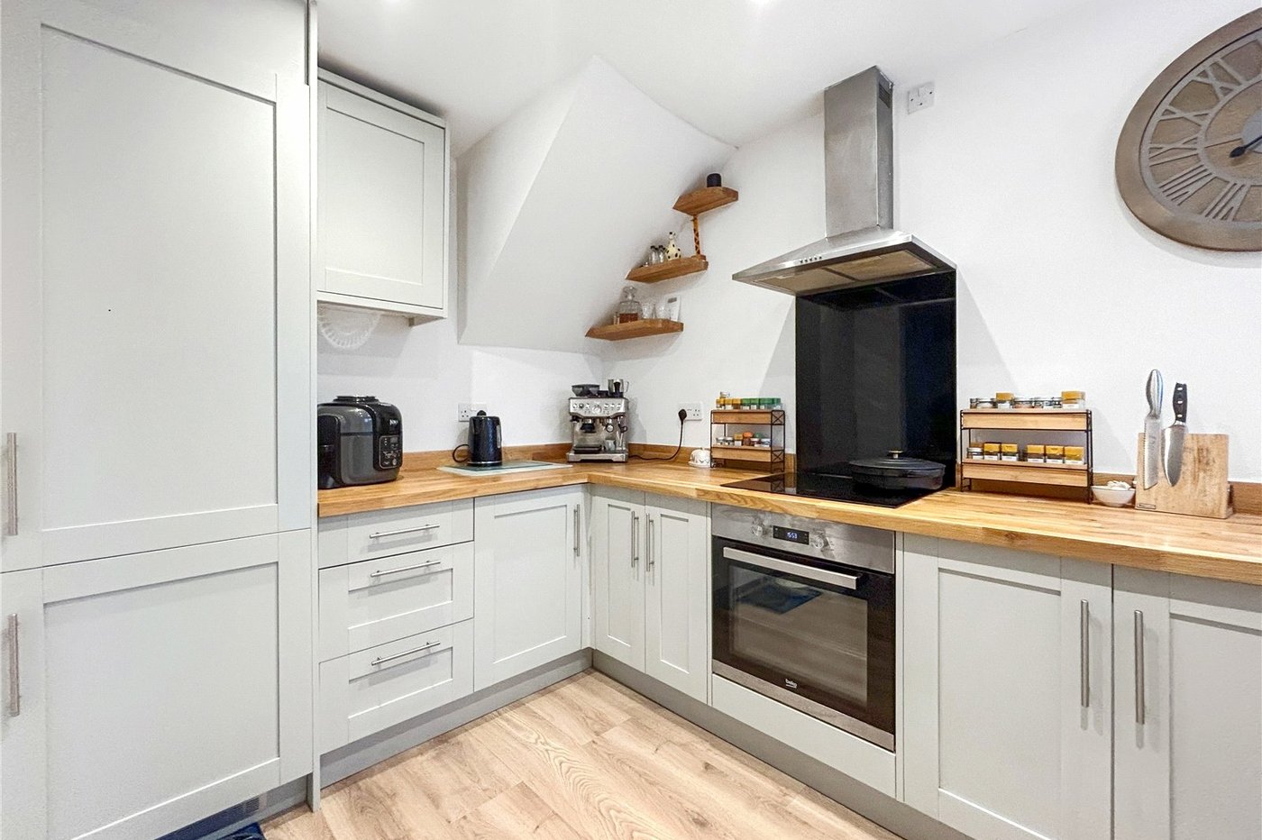 2 bedroom house for sale in Parkwood | Robinson Michael & Jackson