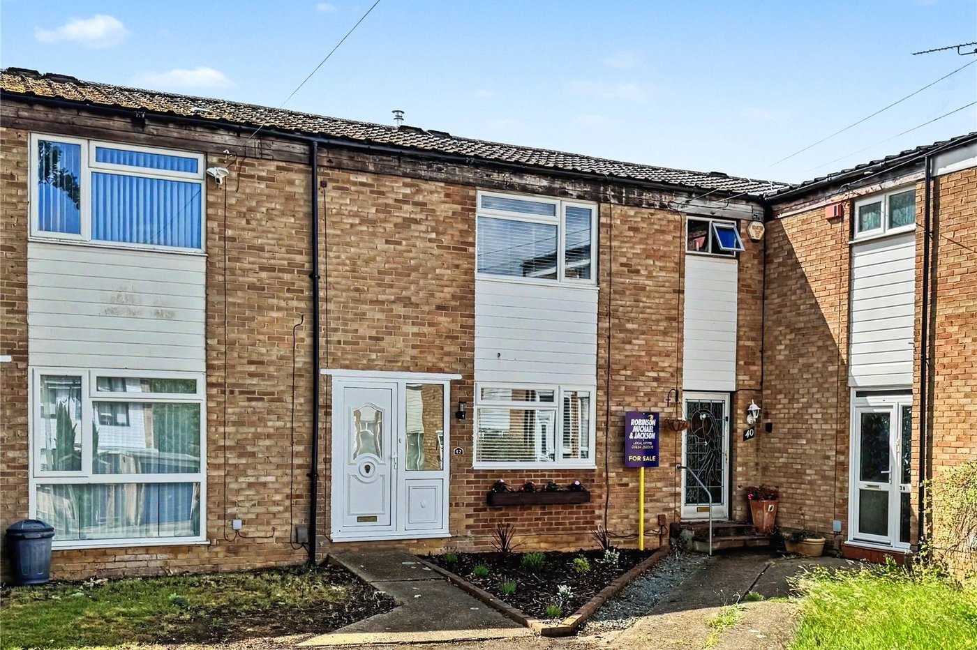 2 bedroom house for sale in Parkwood | Robinson Michael & Jackson