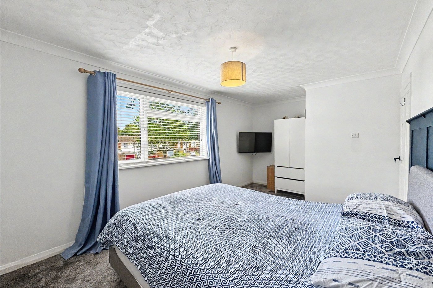 2 bedroom house for sale in Parkwood | Robinson Michael & Jackson