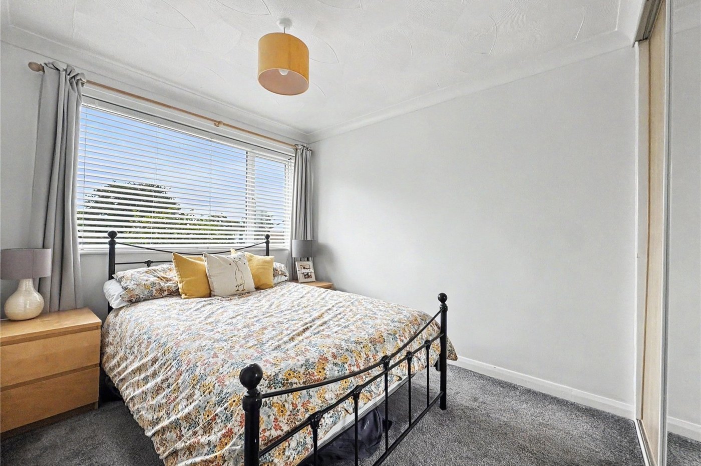 2 bedroom house for sale in Parkwood | Robinson Michael & Jackson