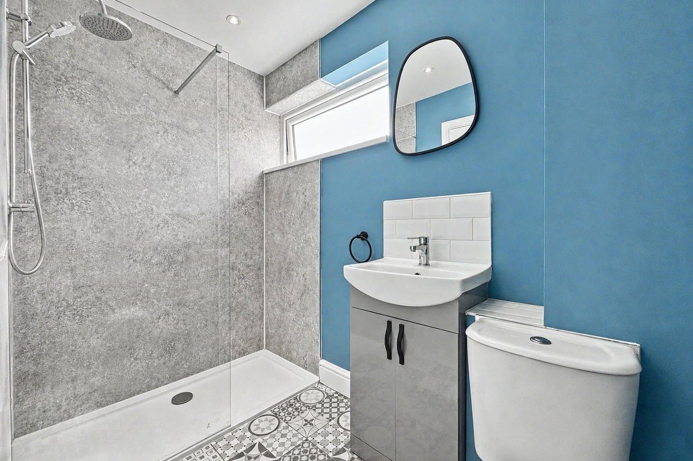 2 bedroom house for sale in Parkwood | Robinson Michael & Jackson