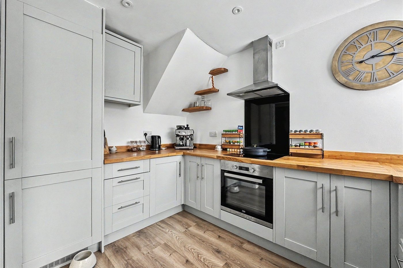 2 bedroom house for sale in Parkwood | Robinson Michael & Jackson