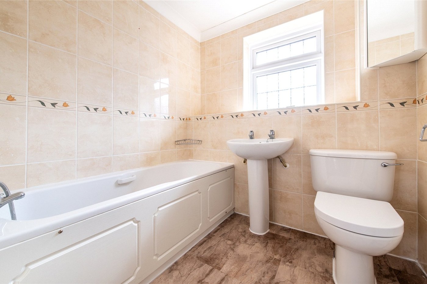 3 bedroom house for sale in Northfleet | Robinson Michael & Jackson