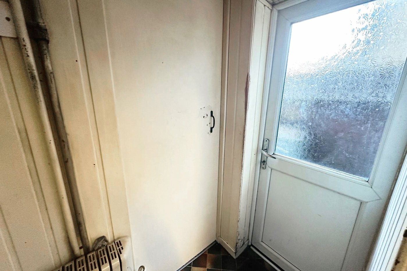 3 bedroom house for sale in London | Robinson Jackson