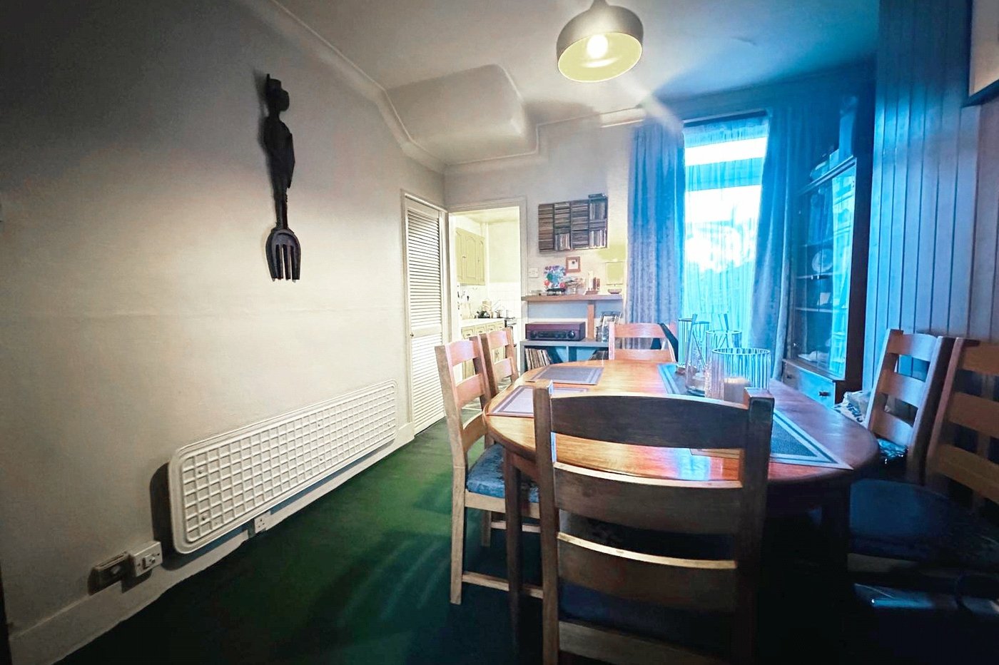 3 bedroom house for sale in London | Robinson Jackson