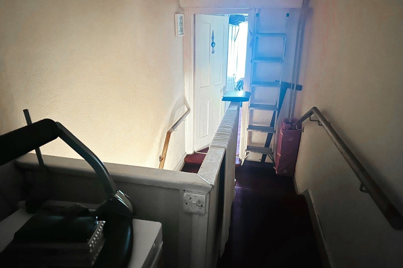 3 bedroom house for sale in London | Robinson Jackson