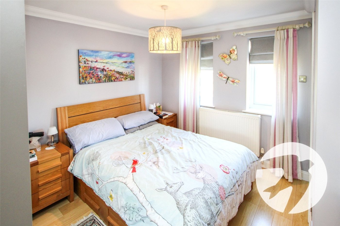3 bedroom house for sale in London | Robinson Jackson