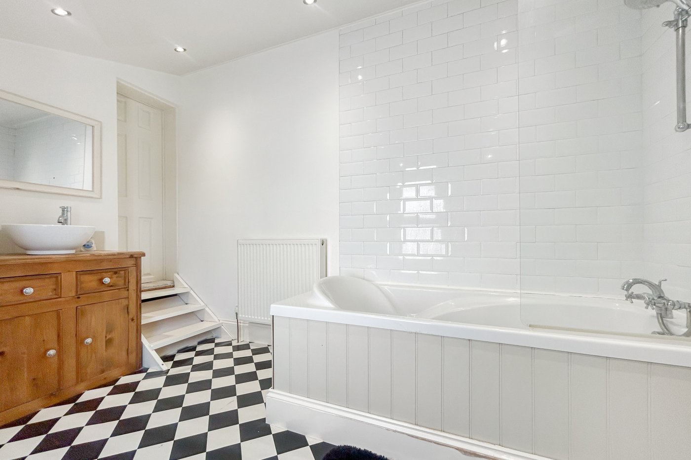 2 bedroom house for sale in Gillingham | Robinson Michael & Jackson