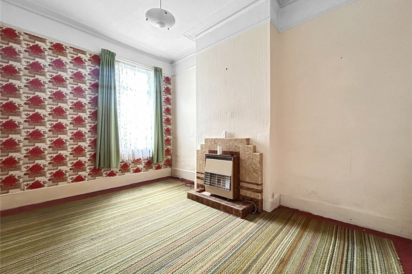 4 bedroom house for sale in Gillingham | Robinson Michael & Jackson