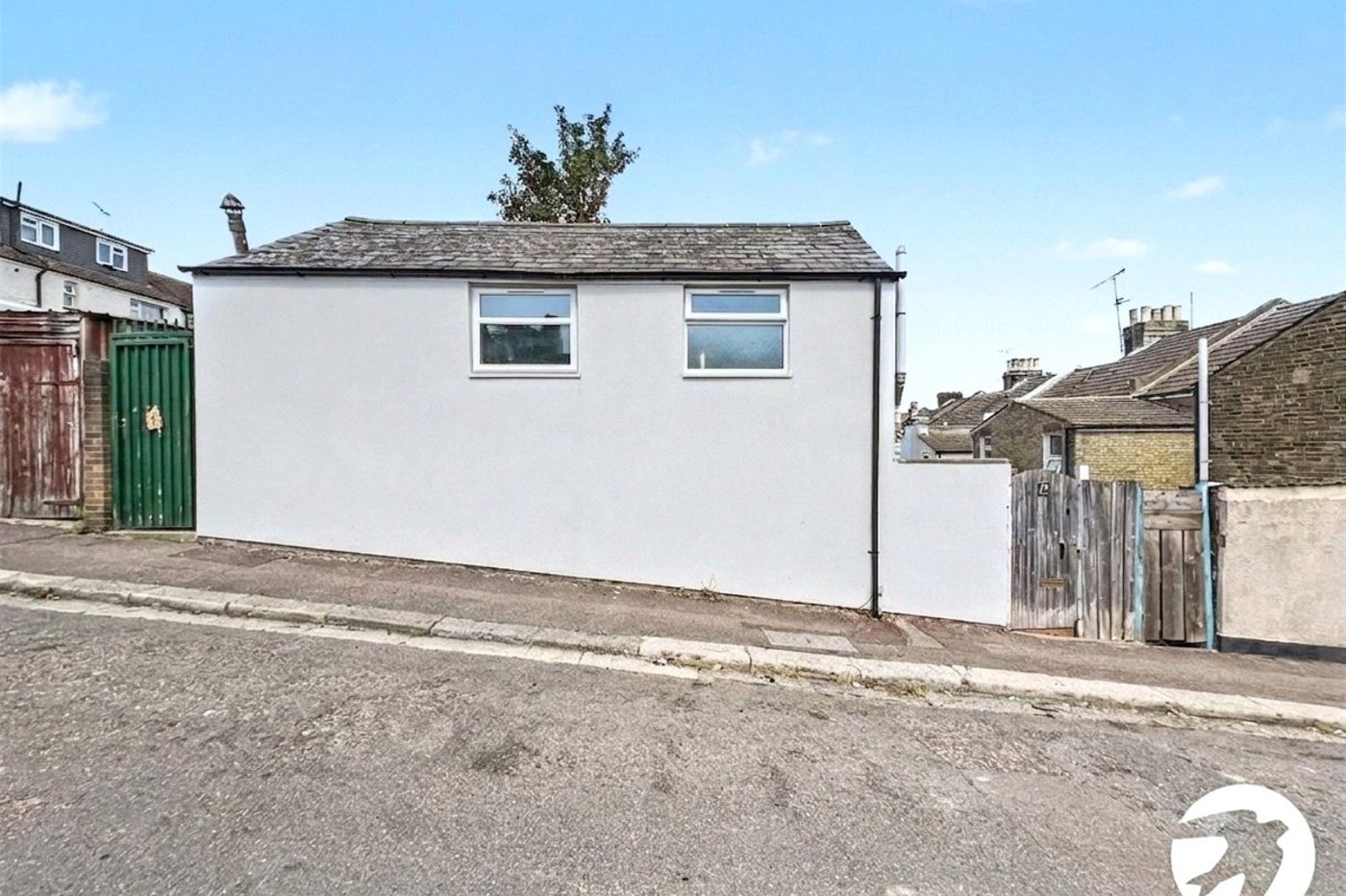 1 bedroom house for sale in Chatham | Robinson Michael & Jackson