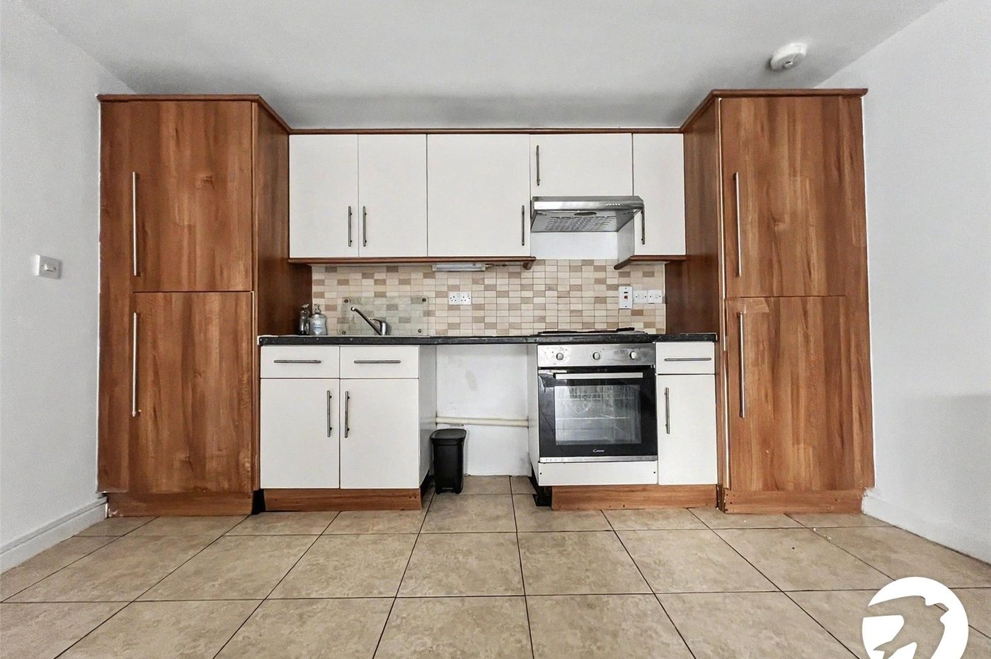 1 bedroom house for sale in Chatham | Robinson Michael & Jackson