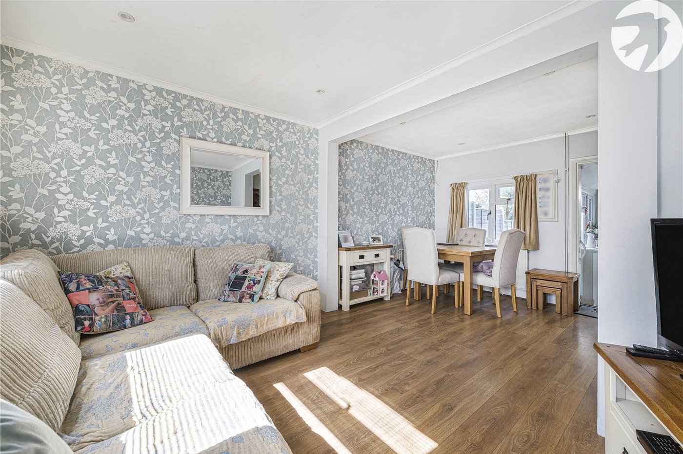 2 bedroom house for sale in South Darenth | Robinson Jackson