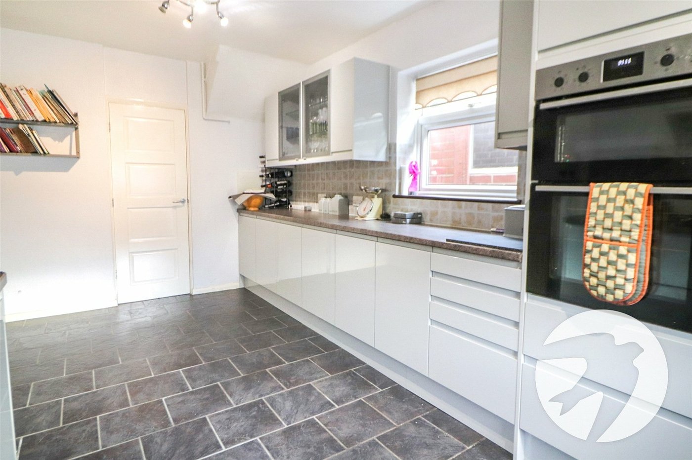 3 bedroom house for sale in Slade Green | Robinson Jackson