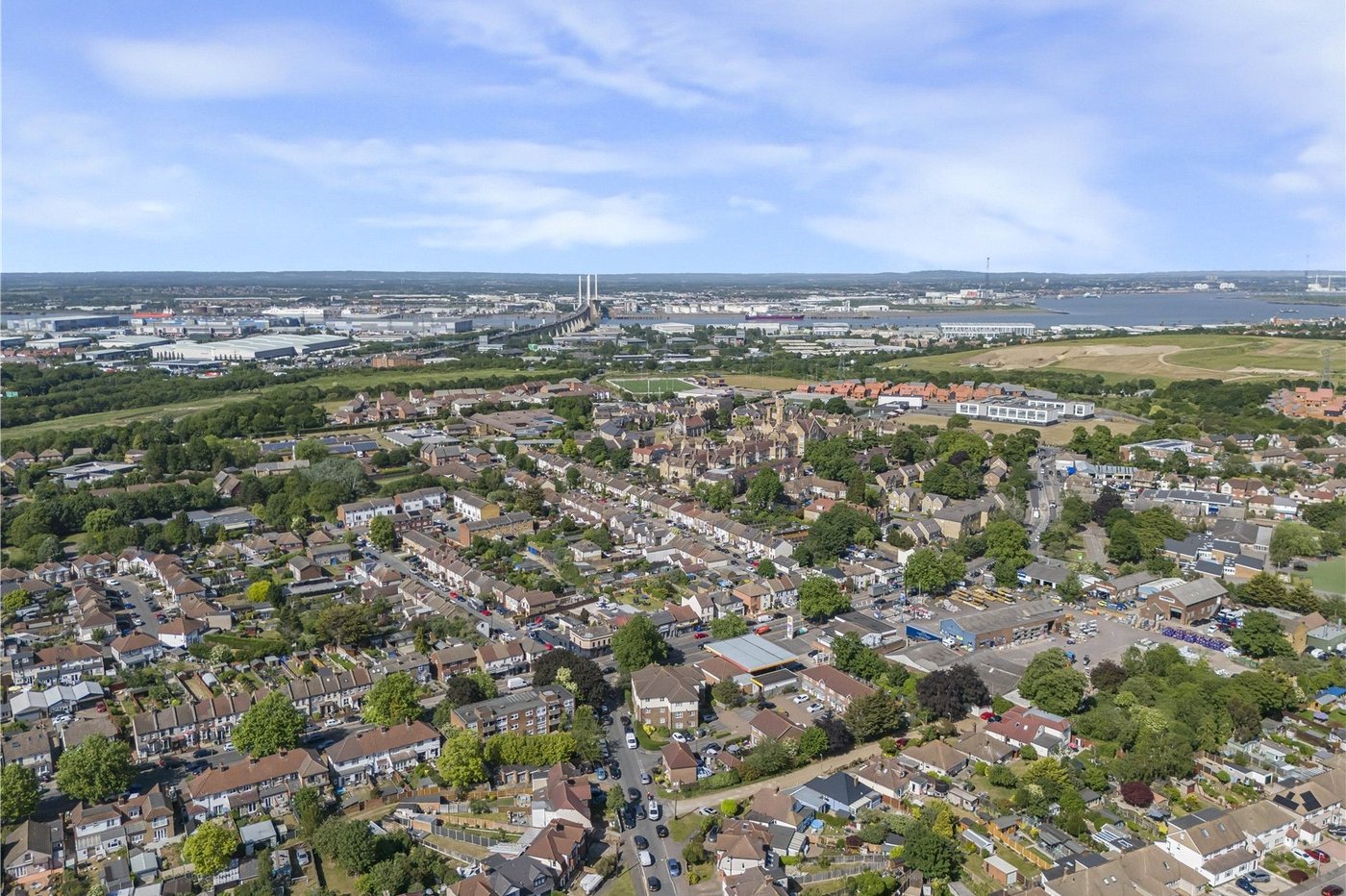 2 bedroom property for sale in Dartford | Robinson Jackson