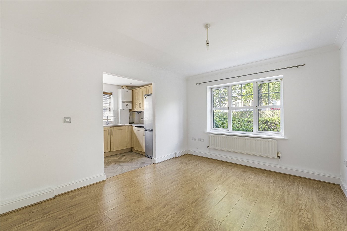 2 bedroom property for sale in Dartford | Robinson Jackson