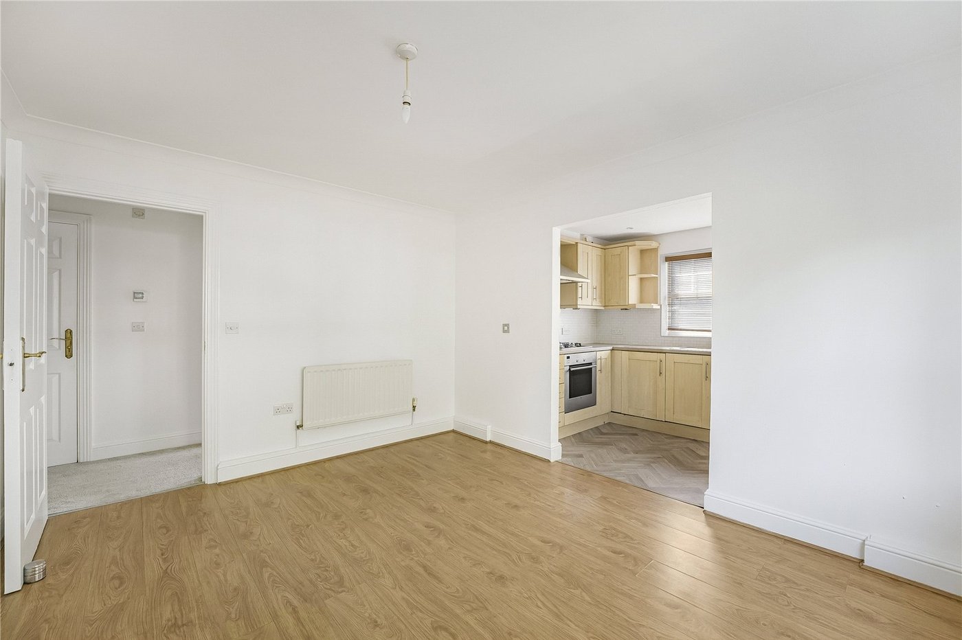 2 bedroom property for sale in Dartford | Robinson Jackson