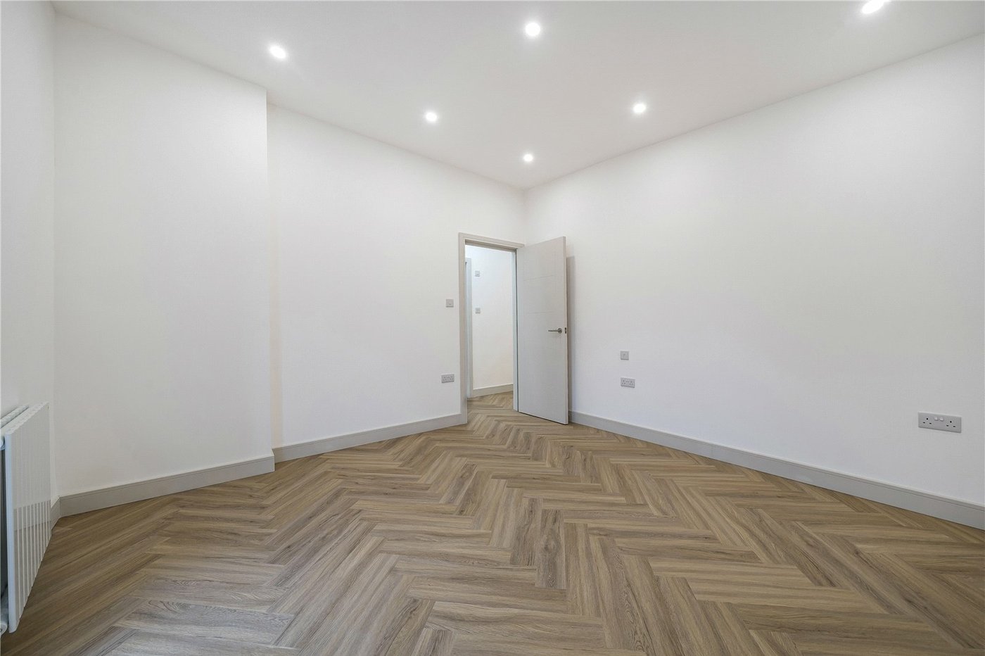 2 bedroom house for sale in  | Robinson Jackson