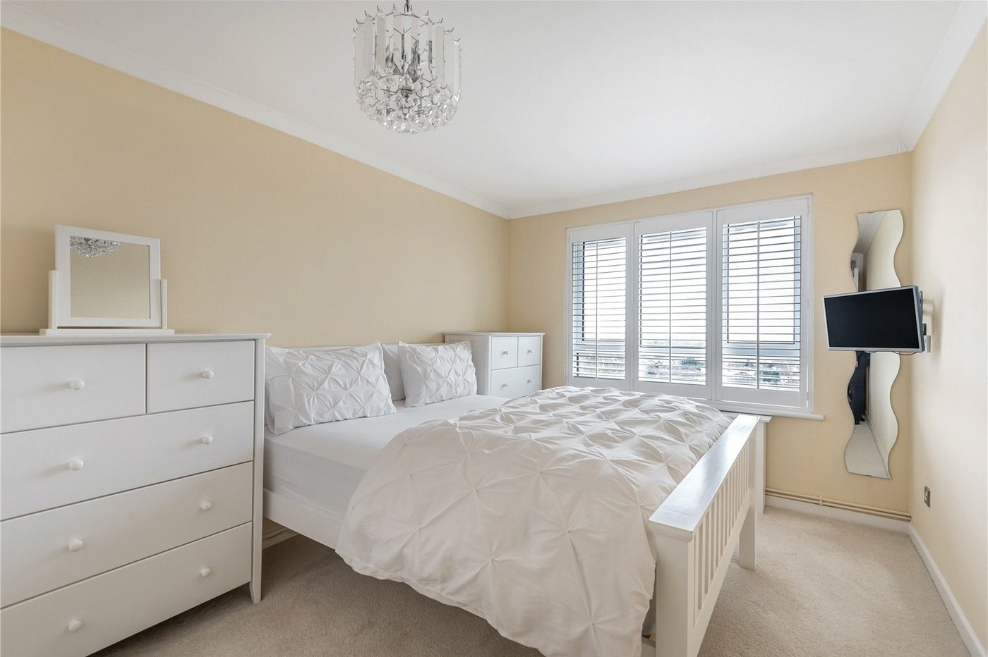 3 bedroom property for sale in  | Robinson Jackson