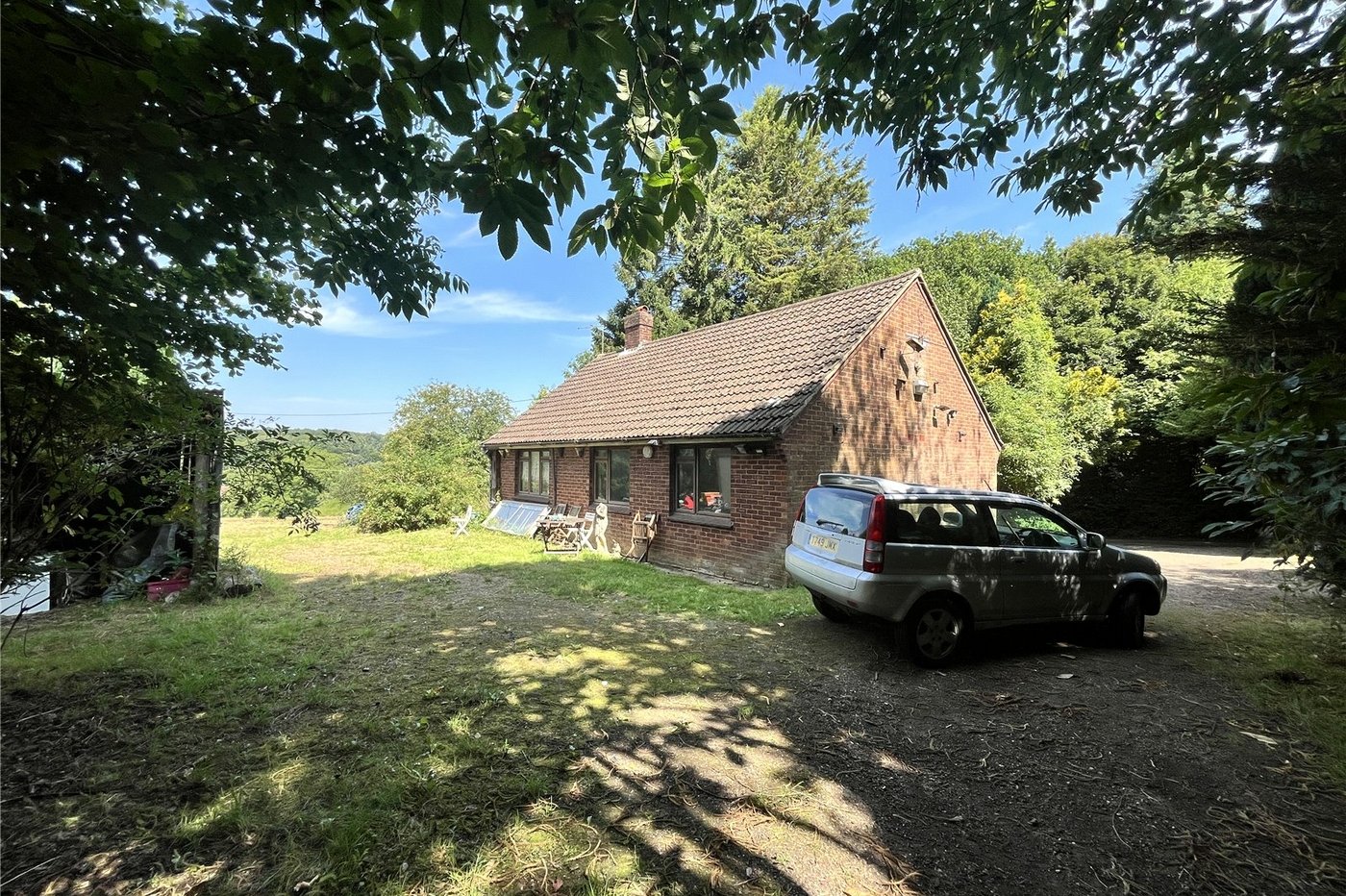 3 bedroom bungalow for sale in Newnham | Robinson Michael & Jackson