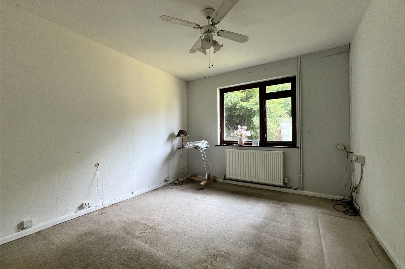 3 bedroom bungalow for sale in Newnham | Robinson Michael & Jackson