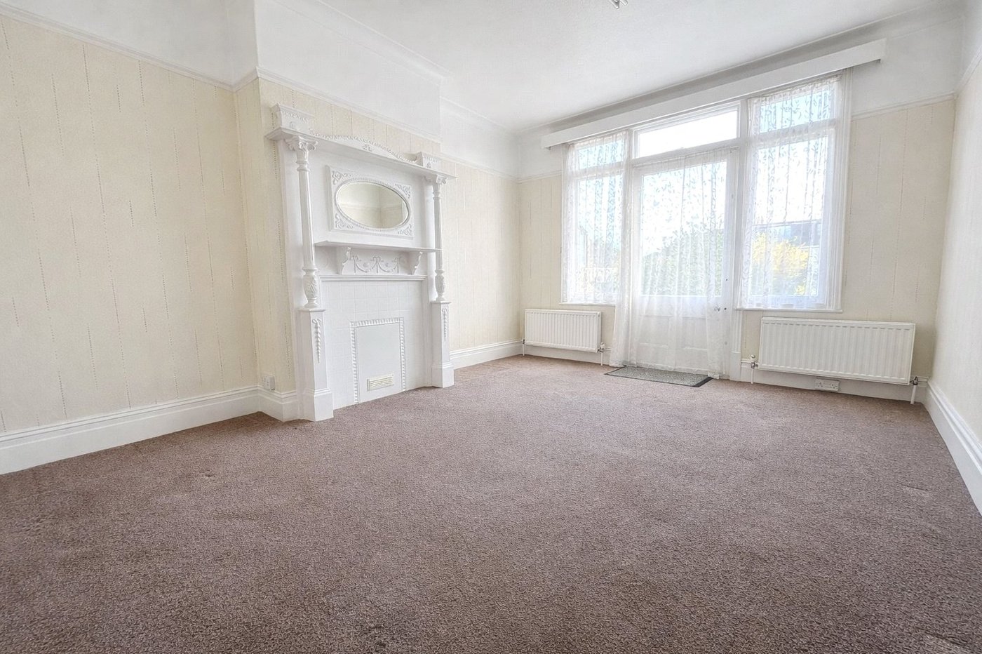 4 bedroom house for sale in London | Robinson Jackson