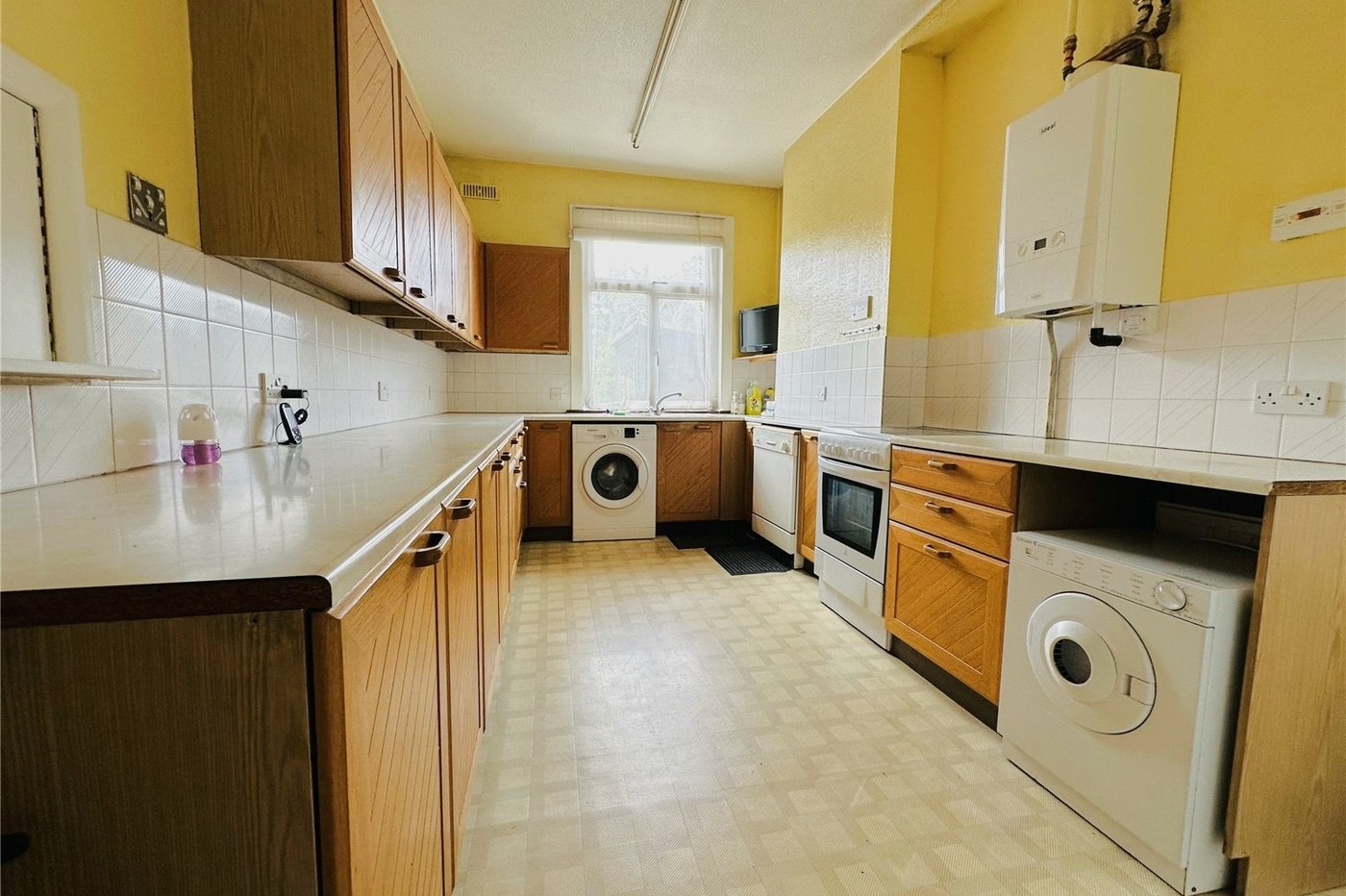 4 bedroom house for sale in London | Robinson Jackson