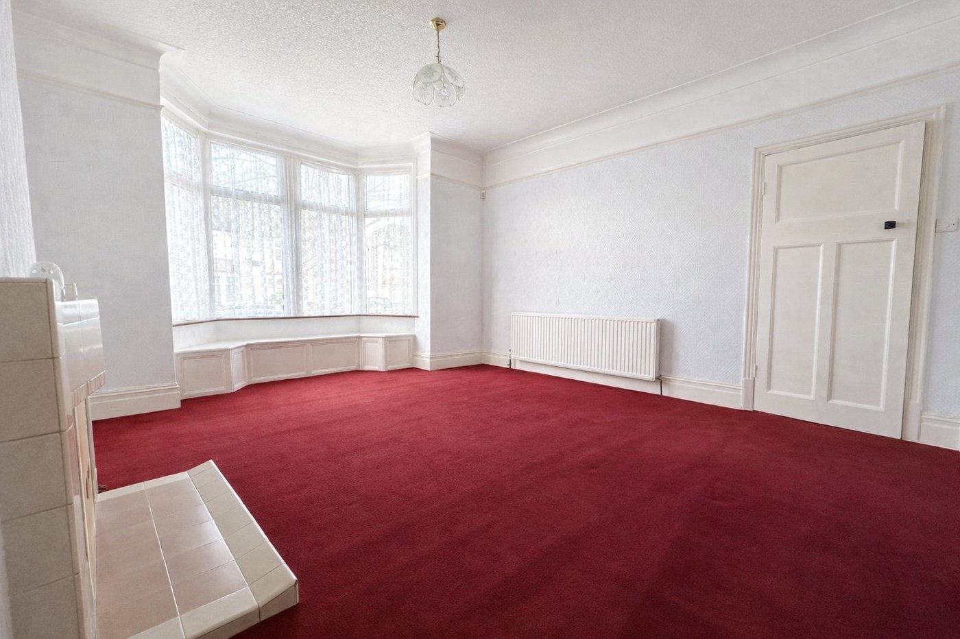 4 bedroom house for sale in London | Robinson Jackson