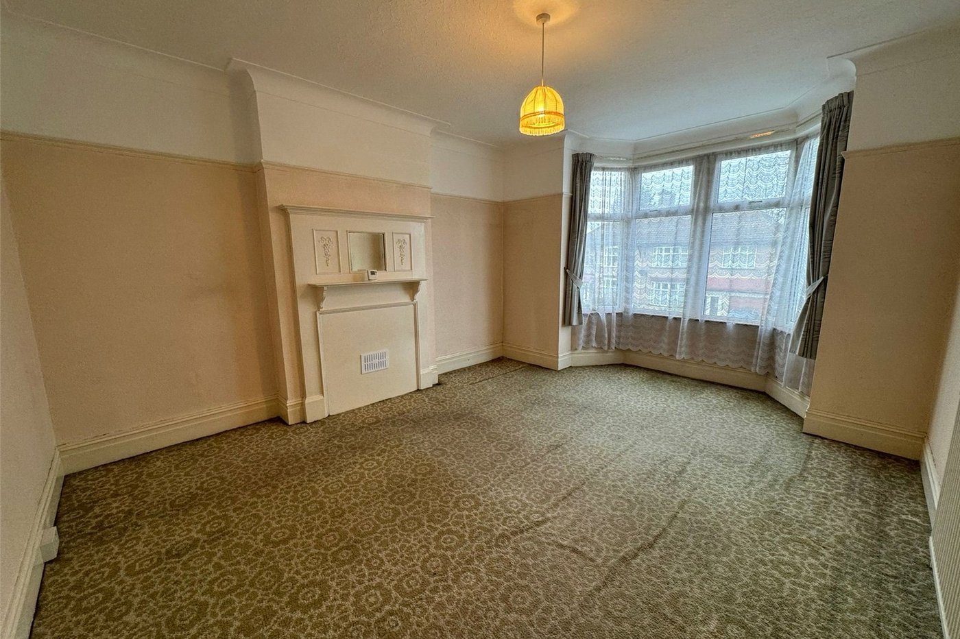 4 bedroom house for sale in London | Robinson Jackson