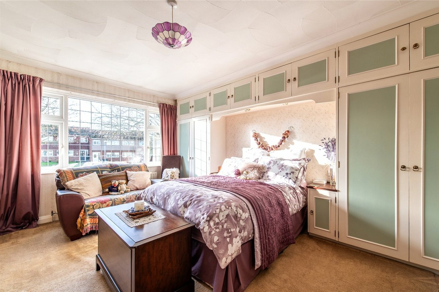 4 bedroom house for sale in Chalk | Robinson Michael & Jackson