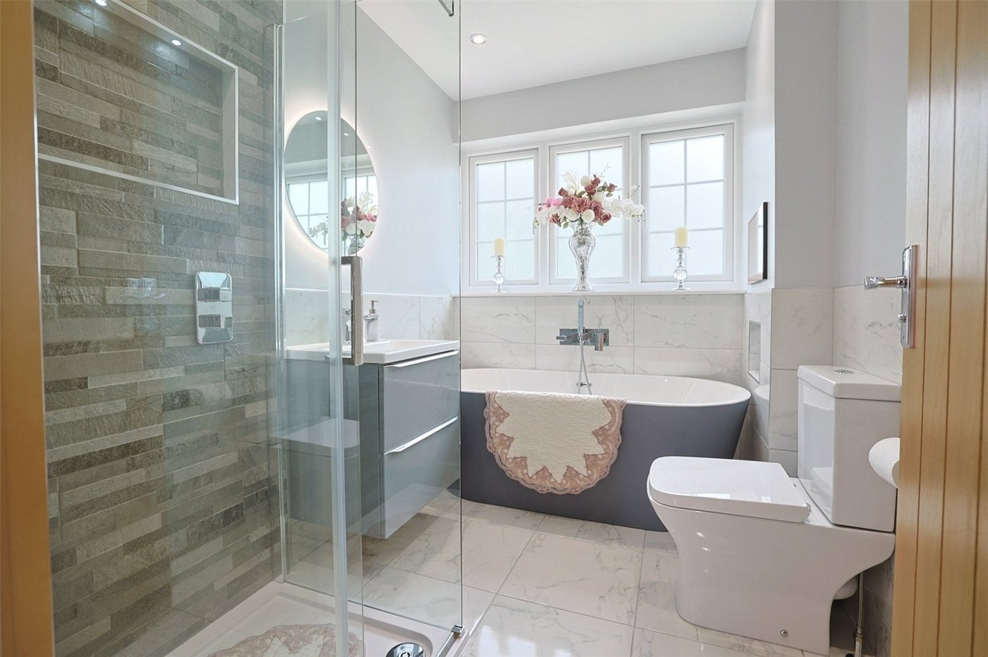 3 bedroom house for sale in Chalk | Robinson Michael & Jackson