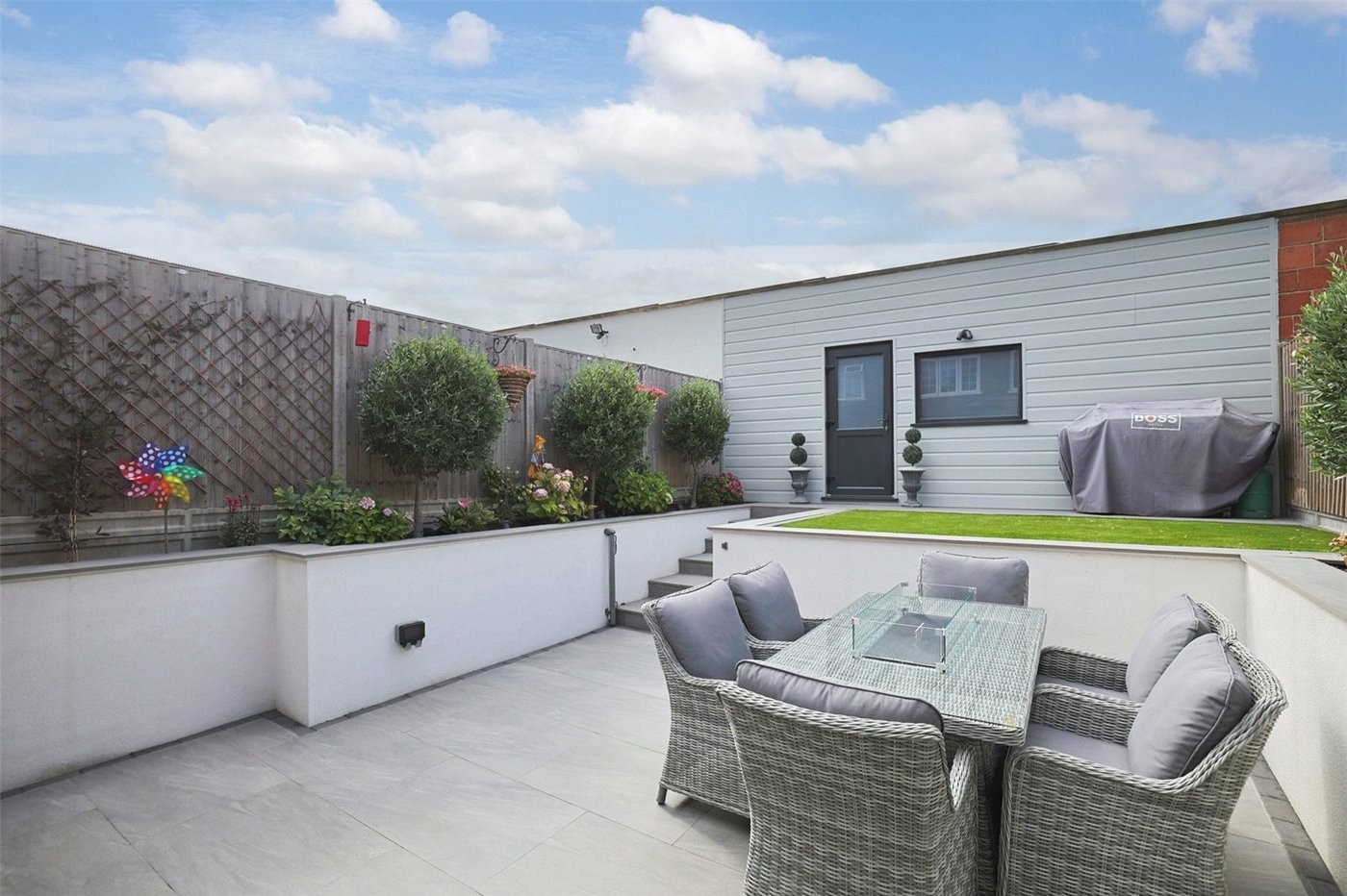 3 bedroom house for sale in Chalk | Robinson Michael & Jackson