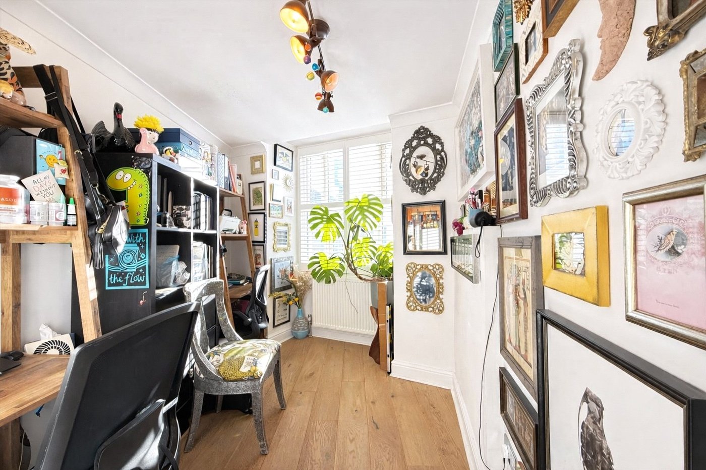 3 bedroom house for sale in London | Robinson Jackson