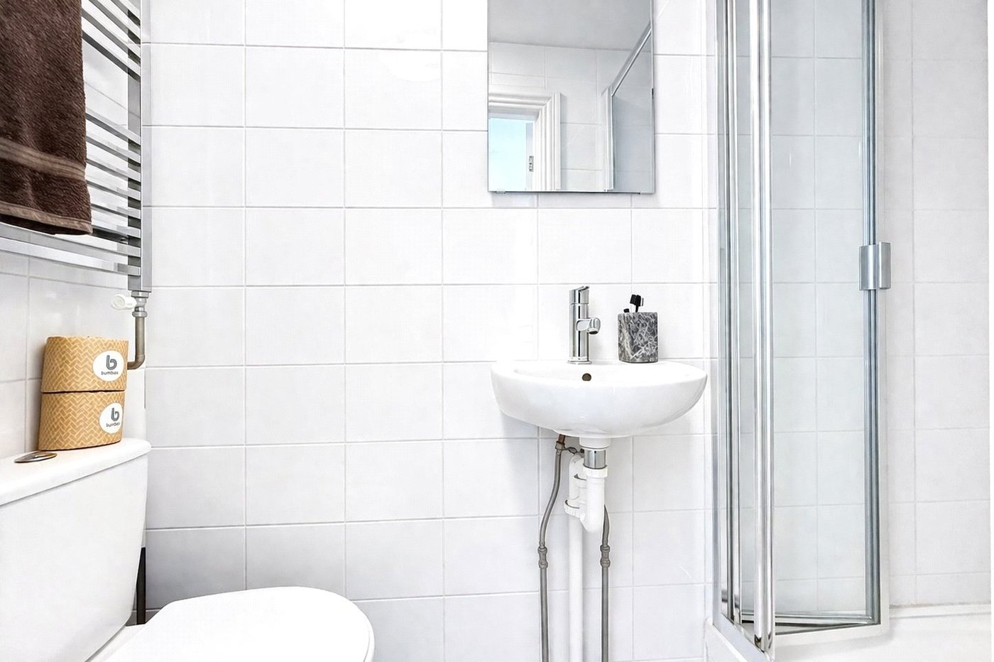 3 bedroom house for sale in London | Robinson Jackson