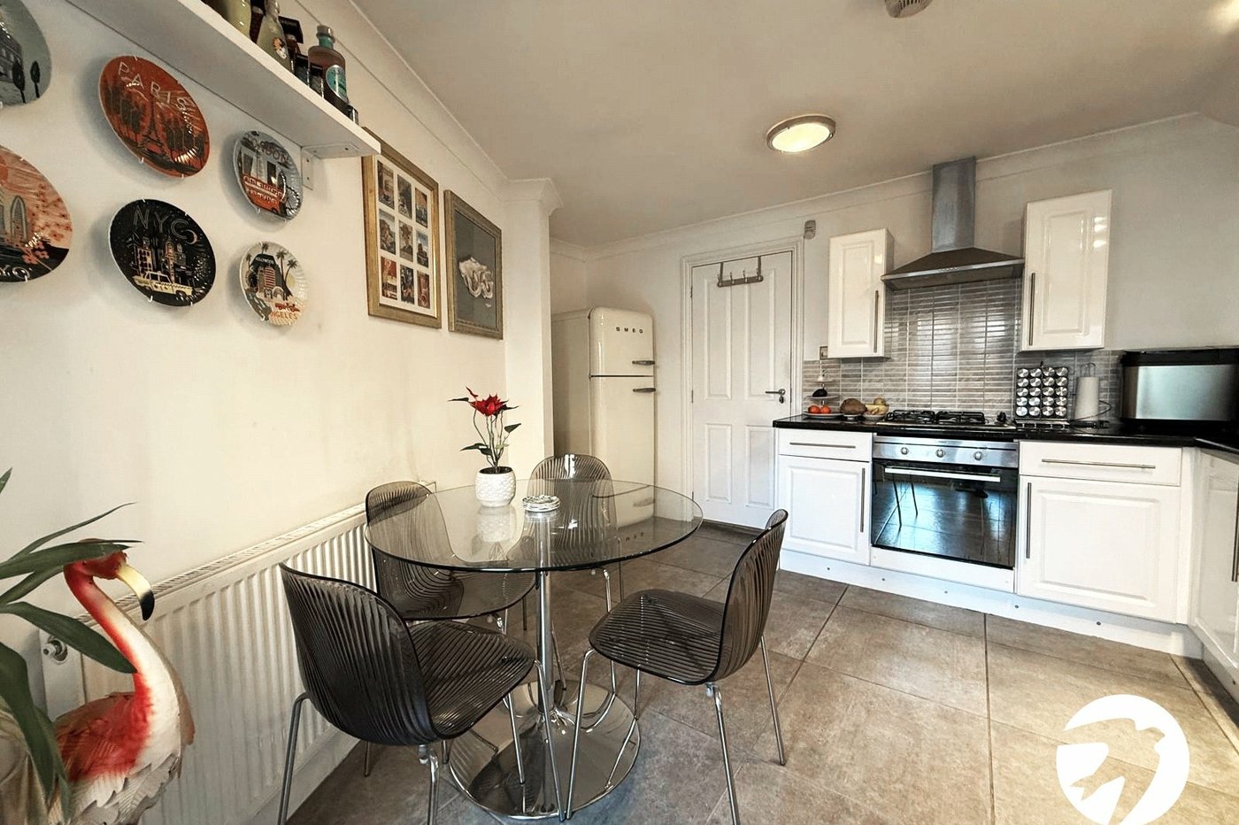 3 bedroom house for sale in London | Robinson Jackson