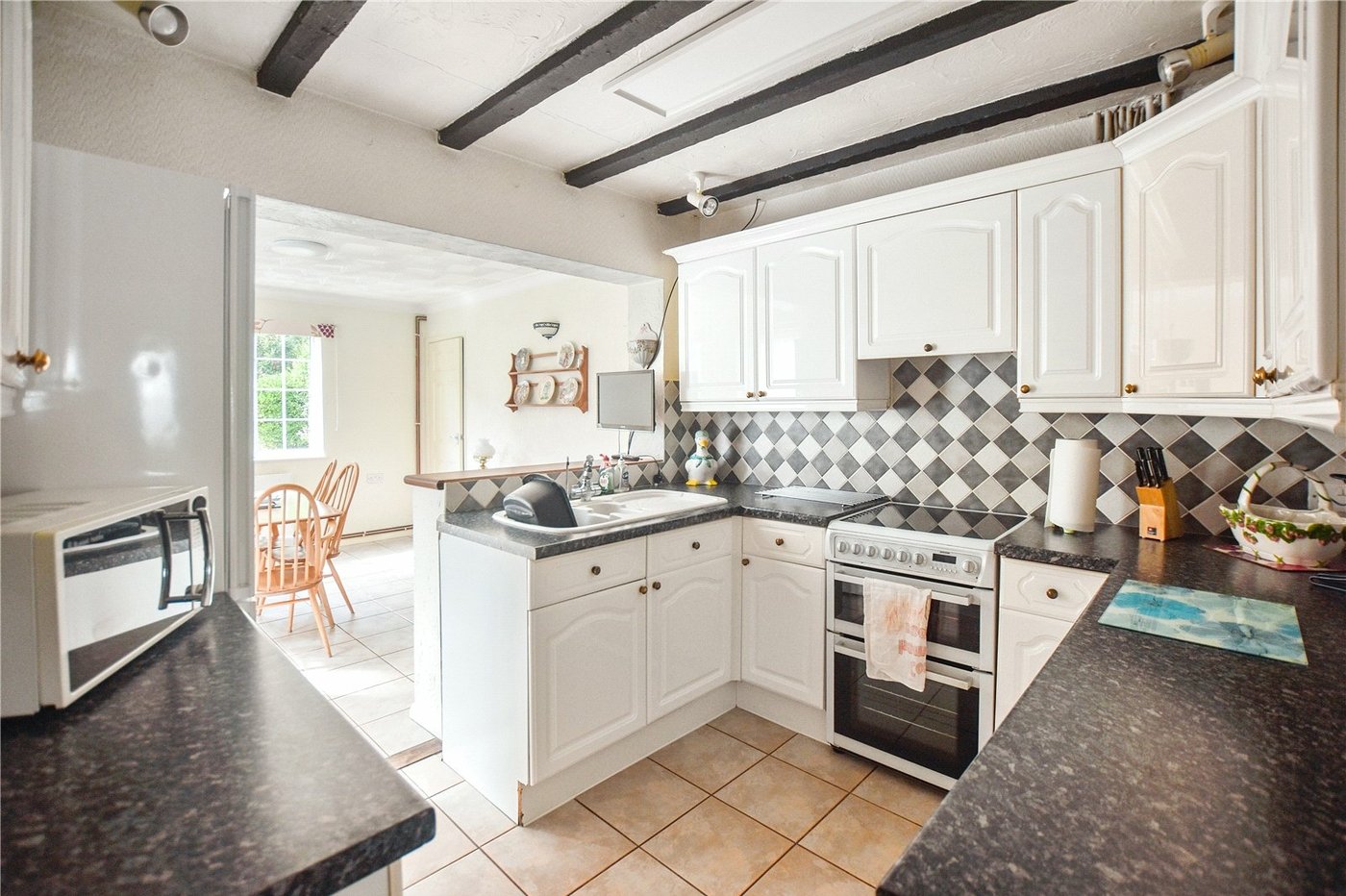 3 bedroom bungalow for sale in Dartford | Robinson Jackson