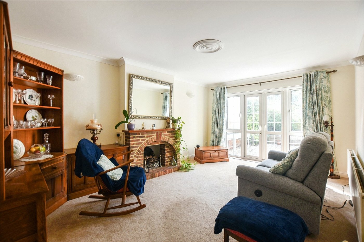 3 bedroom bungalow for sale in Dartford | Robinson Jackson