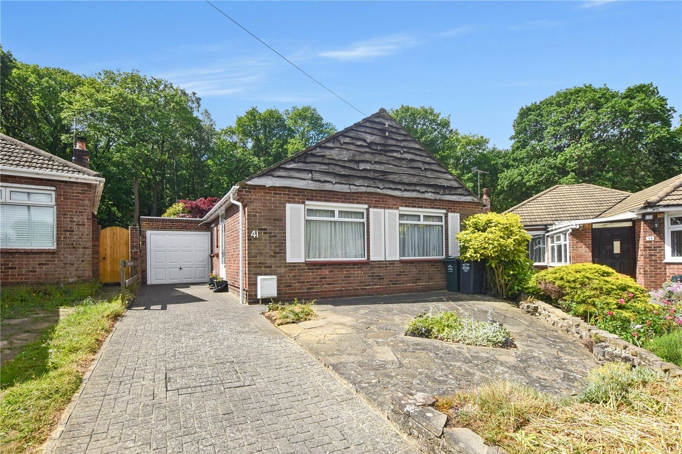3 bedroom bungalow for sale in Dartford | Robinson Jackson