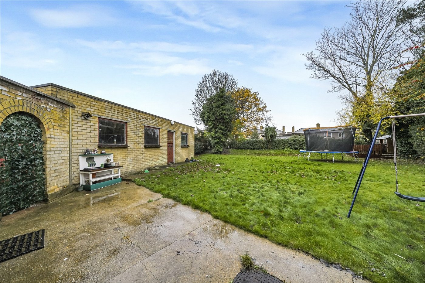 4 bedroom house for sale in Welling | Robinson Jackson