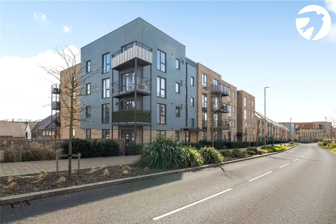 2 bedroom property for sale in Castle Hill | Robinson Jackson