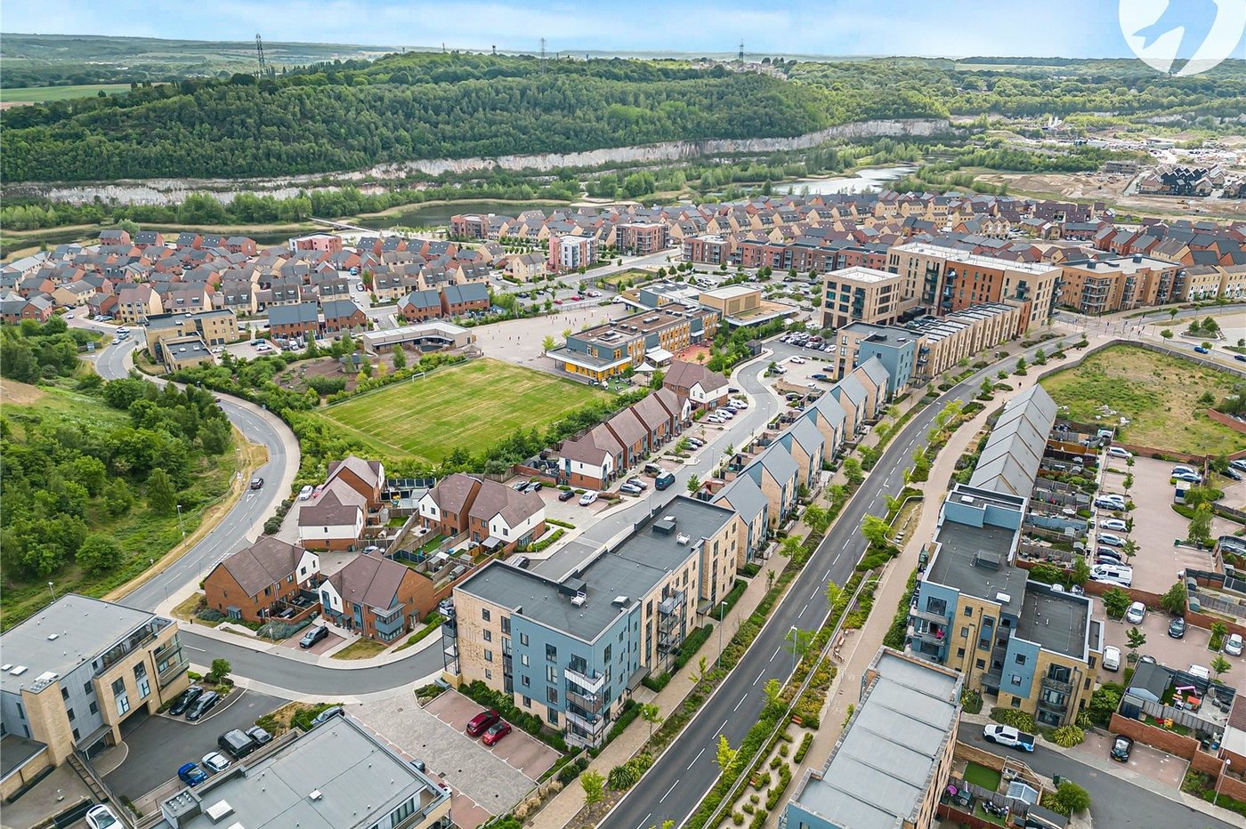 2 bedroom property for sale in Castle Hill | Robinson Jackson