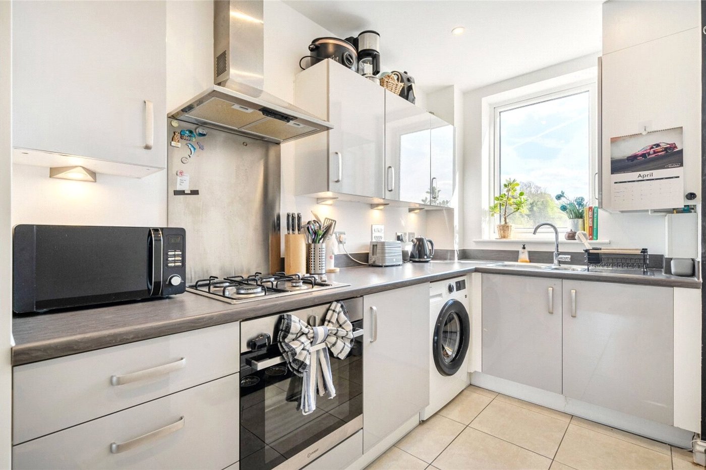 2 bedroom property for sale in Castle Hill | Robinson Jackson