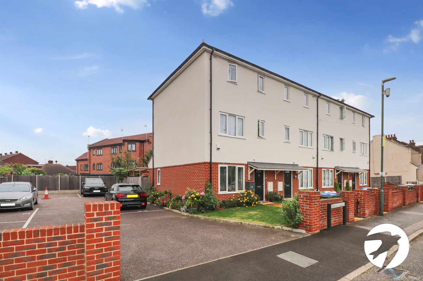 4 bedroom property for sale in Belvedere | Robinson Jackson