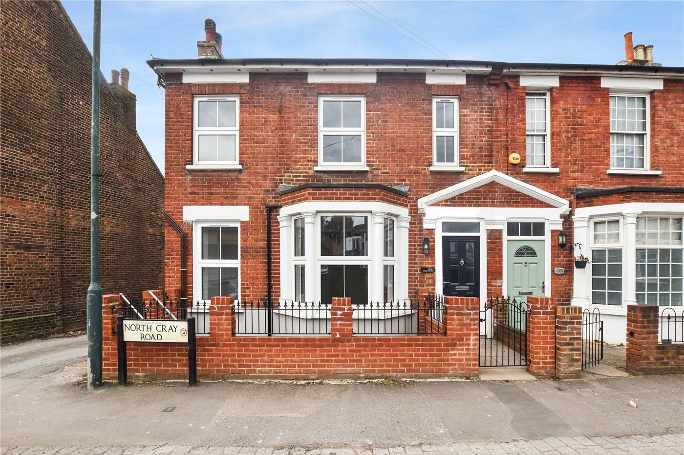 2 bedroom property for sale in Bexley | Robinson Jackson