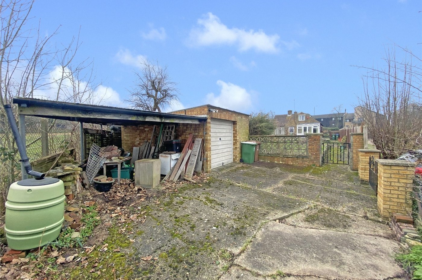 2 bedroom bungalow for sale in Sidcup | Robinson Jackson