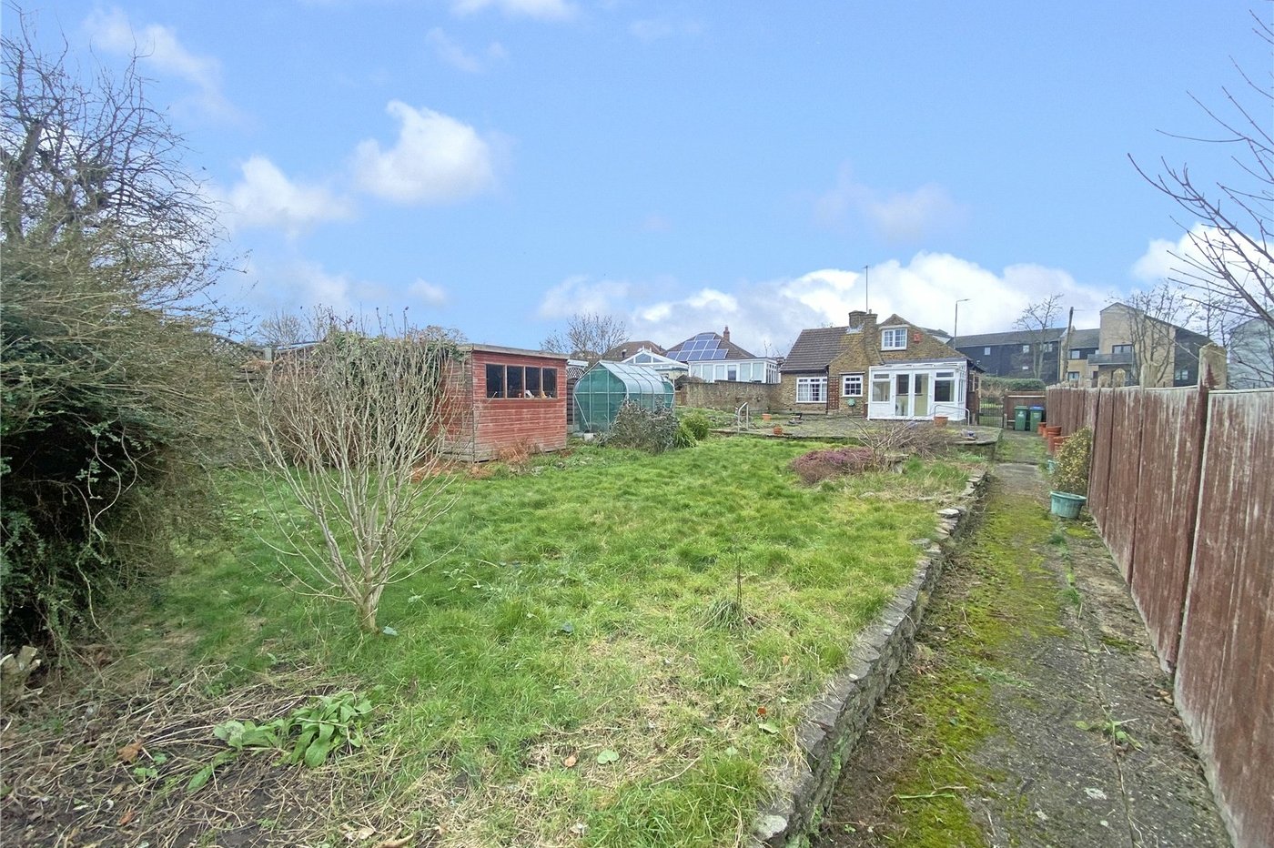 2 bedroom bungalow for sale in Sidcup | Robinson Jackson