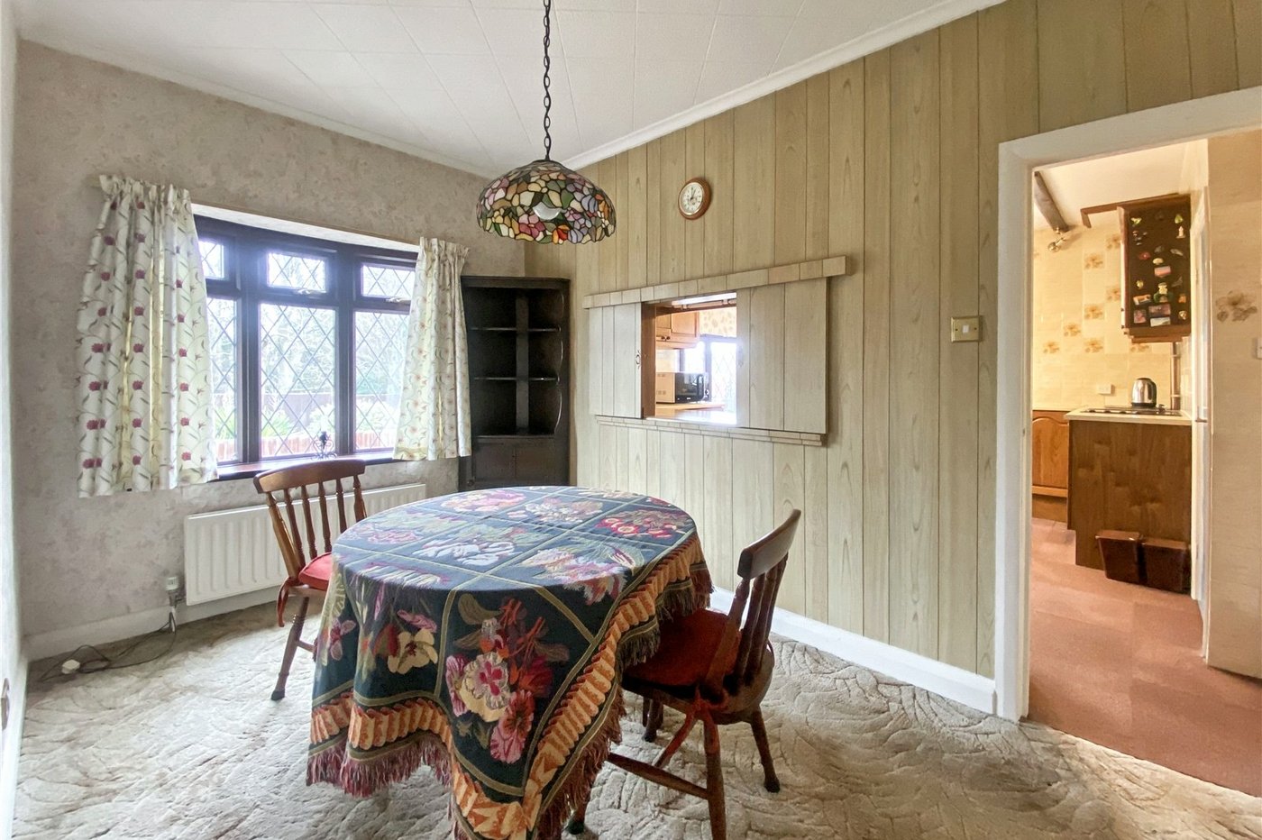 2 bedroom bungalow for sale in Sidcup | Robinson Jackson