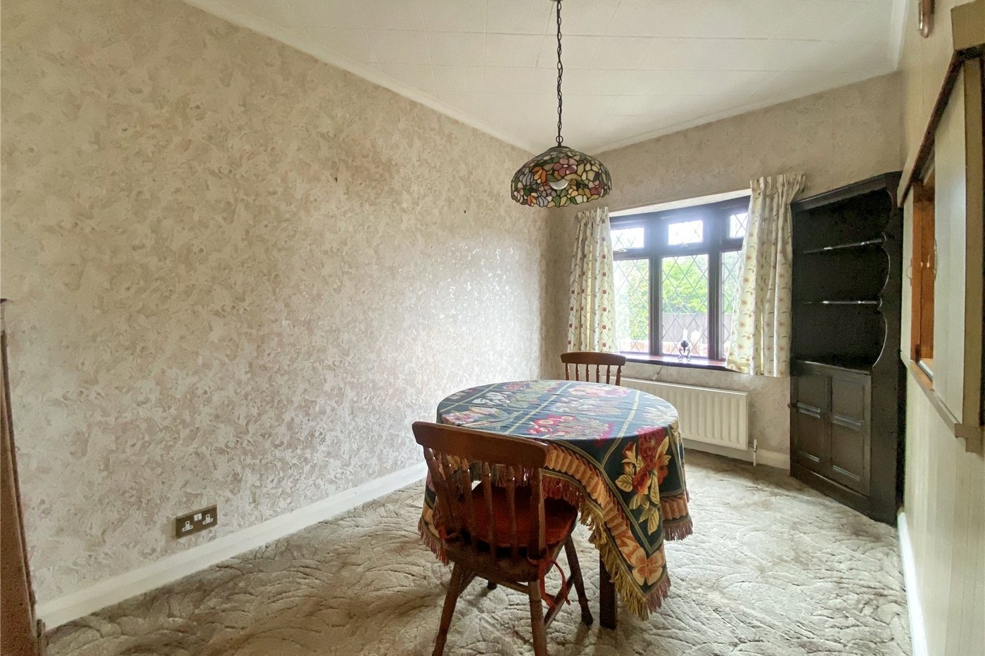 2 bedroom bungalow for sale in Sidcup | Robinson Jackson